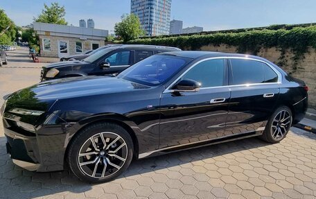 BMW 7 серия, 2025 год, 13 200 000 рублей, 6 фотография