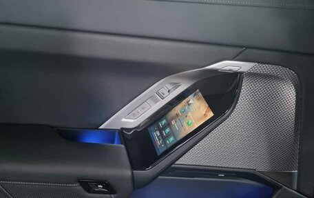 BMW 7 серия, 2025 год, 13 200 000 рублей, 18 фотография