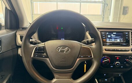 Hyundai Solaris II рестайлинг, 2021 год, 1 360 000 рублей, 14 фотография