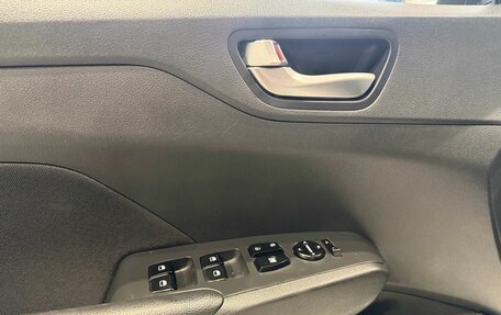 Hyundai Solaris II рестайлинг, 2021 год, 1 360 000 рублей, 17 фотография
