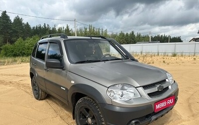 Chevrolet Niva I рестайлинг, 2013 год, 590 000 рублей, 1 фотография