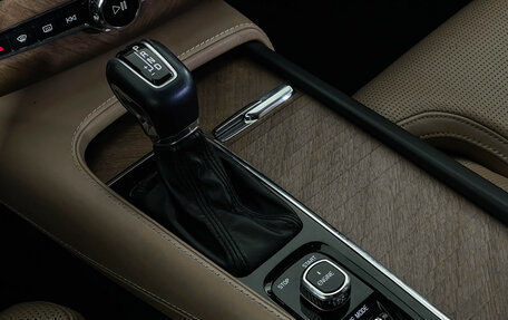 Volvo XC90 II рестайлинг, 2015 год, 2 999 000 рублей, 18 фотография