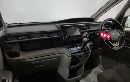 Honda Stepwgn IV, 2015 год, 1 560 000 рублей, 15 фотография