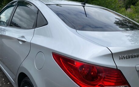 Hyundai Solaris II рестайлинг, 2011 год, 585 000 рублей, 10 фотография
