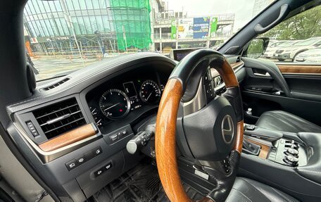 Lexus LX III, 2019 год, 7 120 000 рублей, 8 фотография