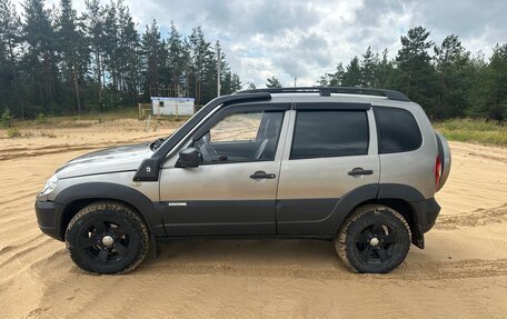 Chevrolet Niva I рестайлинг, 2013 год, 590 000 рублей, 7 фотография