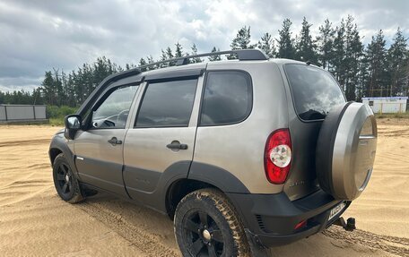 Chevrolet Niva I рестайлинг, 2013 год, 590 000 рублей, 6 фотография