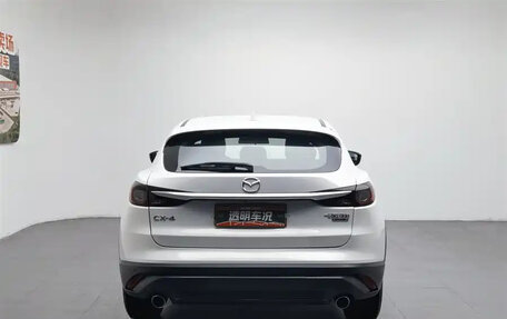 Mazda CX-4, 2022 год, 2 250 000 рублей, 4 фотография