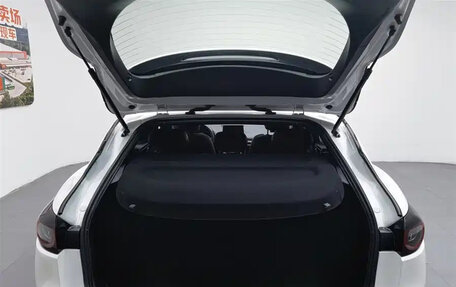 Mazda CX-4, 2022 год, 2 250 000 рублей, 16 фотография