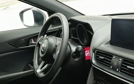 Mazda CX-4, 2022 год, 2 250 000 рублей, 19 фотография