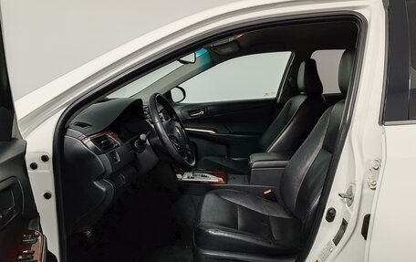 Toyota Camry, 2012 год, 1 385 000 рублей, 16 фотография