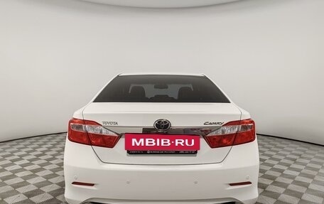 Toyota Camry, 2012 год, 1 385 000 рублей, 6 фотография