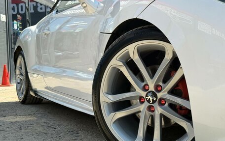 Peugeot RCZ I рестайлинг, 2010 год, 1 280 000 рублей, 19 фотография
