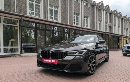 BMW 5 серия, 2020 год, 5 300 000 рублей, 1 фотография