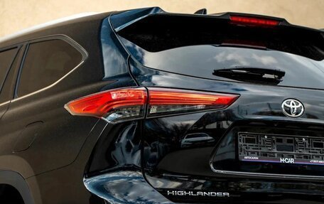Toyota Highlander, 2026 год, 4 979 000 рублей, 17 фотография