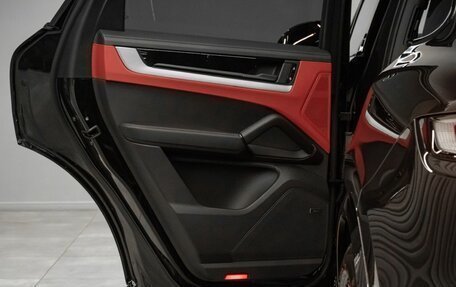 Porsche Cayenne III, 2025 год, 16 800 000 рублей, 29 фотография