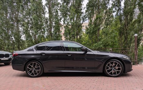 BMW 5 серия, 2020 год, 5 300 000 рублей, 4 фотография
