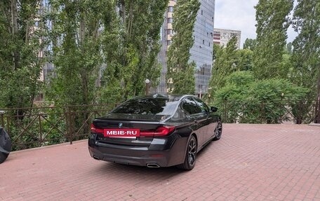 BMW 5 серия, 2020 год, 5 300 000 рублей, 5 фотография