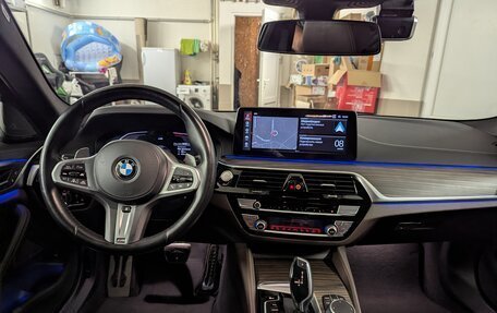 BMW 5 серия, 2020 год, 5 300 000 рублей, 14 фотография