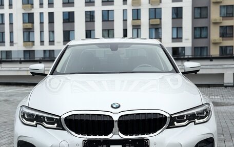 BMW 3 серия, 2023 год, 2 910 000 рублей, 2 фотография