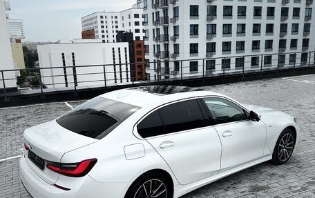 BMW 3 серия, 2023 год, 2 910 000 рублей, 4 фотография