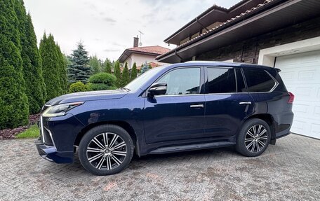 Lexus LX III, 2017 год, 7 800 000 рублей, 2 фотография