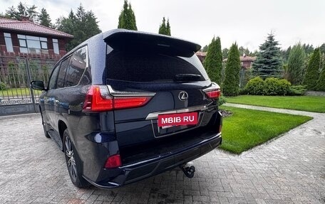 Lexus LX III, 2017 год, 7 800 000 рублей, 5 фотография