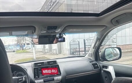 Toyota Land Cruiser Prado 150 рестайлинг 2, 2023 год, 9 500 000 рублей, 5 фотография