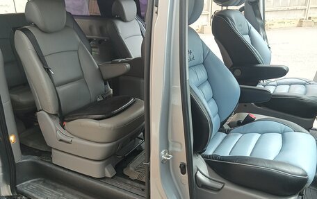 Hyundai Grand Starex Grand Starex I рестайлинг 2, 2015 год, 2 250 000 рублей, 7 фотография