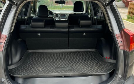 Toyota RAV4, 2013 год, 2 450 000 рублей, 12 фотография