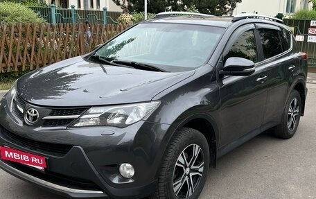 Toyota RAV4, 2013 год, 2 450 000 рублей, 2 фотография