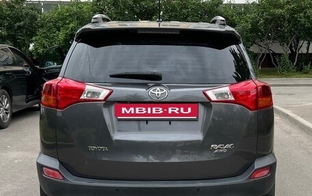 Toyota RAV4, 2013 год, 2 450 000 рублей, 4 фотография
