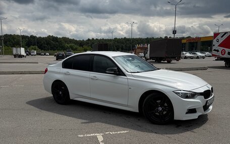 BMW 3 серия, 2018 год, 2 370 000 рублей, 2 фотография