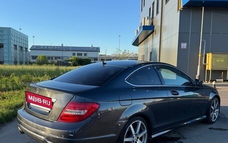 Mercedes-Benz C-Класс, 2011 год, 1 200 000 рублей, 5 фотография