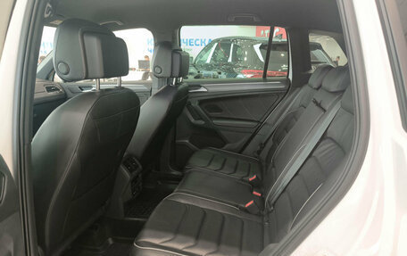 Volkswagen Tiguan II, 2021 год, 3 899 000 рублей, 15 фотография
