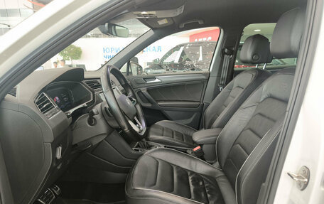Volkswagen Tiguan II, 2021 год, 3 899 000 рублей, 20 фотография