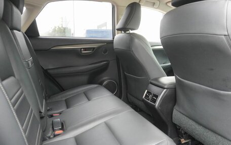 Lexus NX I, 2015 год, 2 179 000 рублей, 10 фотография