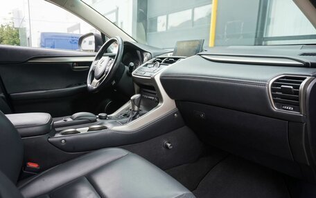 Lexus NX I, 2015 год, 2 179 000 рублей, 11 фотография
