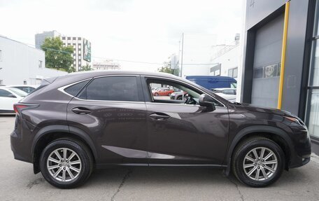 Lexus NX I, 2015 год, 2 179 000 рублей, 4 фотография