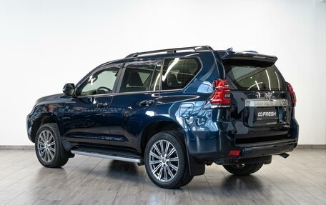 Toyota Land Cruiser Prado 150 рестайлинг 2, 2017 год, 4 999 000 рублей, 2 фотография