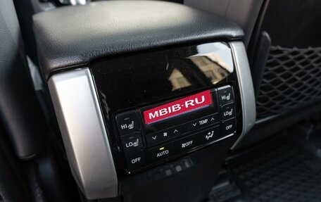 Toyota Land Cruiser Prado 150 рестайлинг 2, 2017 год, 4 999 000 рублей, 26 фотография