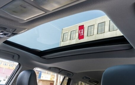 Toyota Land Cruiser Prado 150 рестайлинг 2, 2017 год, 4 999 000 рублей, 23 фотография