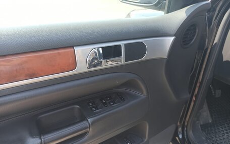 Volkswagen Touareg III, 2002 год, 485 000 рублей, 12 фотография