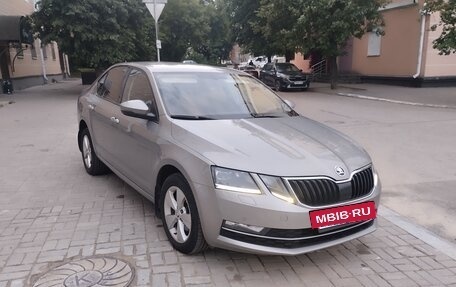 Skoda Octavia, 2017 год, 1 270 000 рублей, 2 фотография