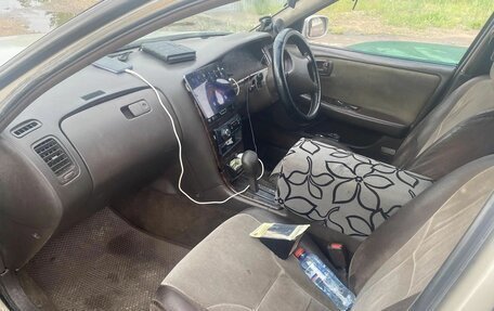 Toyota Cresta, 1993 год, 250 000 рублей, 3 фотография