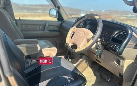 Isuzu Bighorn II, 2001 год, 900 000 рублей, 4 фотография