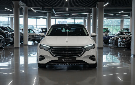 Mercedes-Benz E-Класс, 2024 год, 6 800 000 рублей, 3 фотография