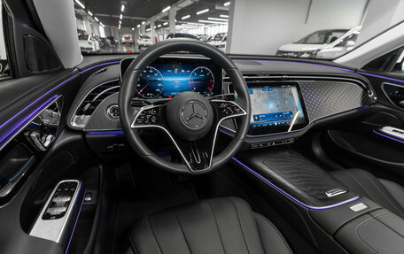 Mercedes-Benz E-Класс, 2024 год, 6 800 000 рублей, 7 фотография