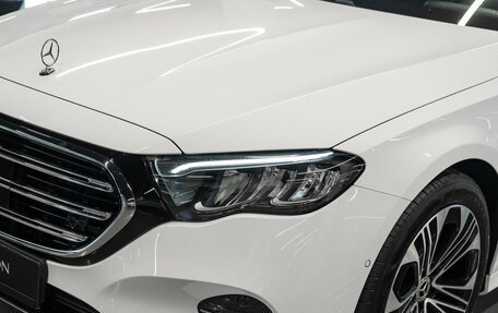 Mercedes-Benz E-Класс, 2024 год, 6 800 000 рублей, 27 фотография