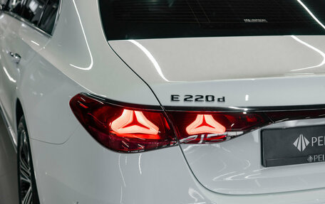 Mercedes-Benz E-Класс, 2024 год, 6 800 000 рублей, 28 фотография
